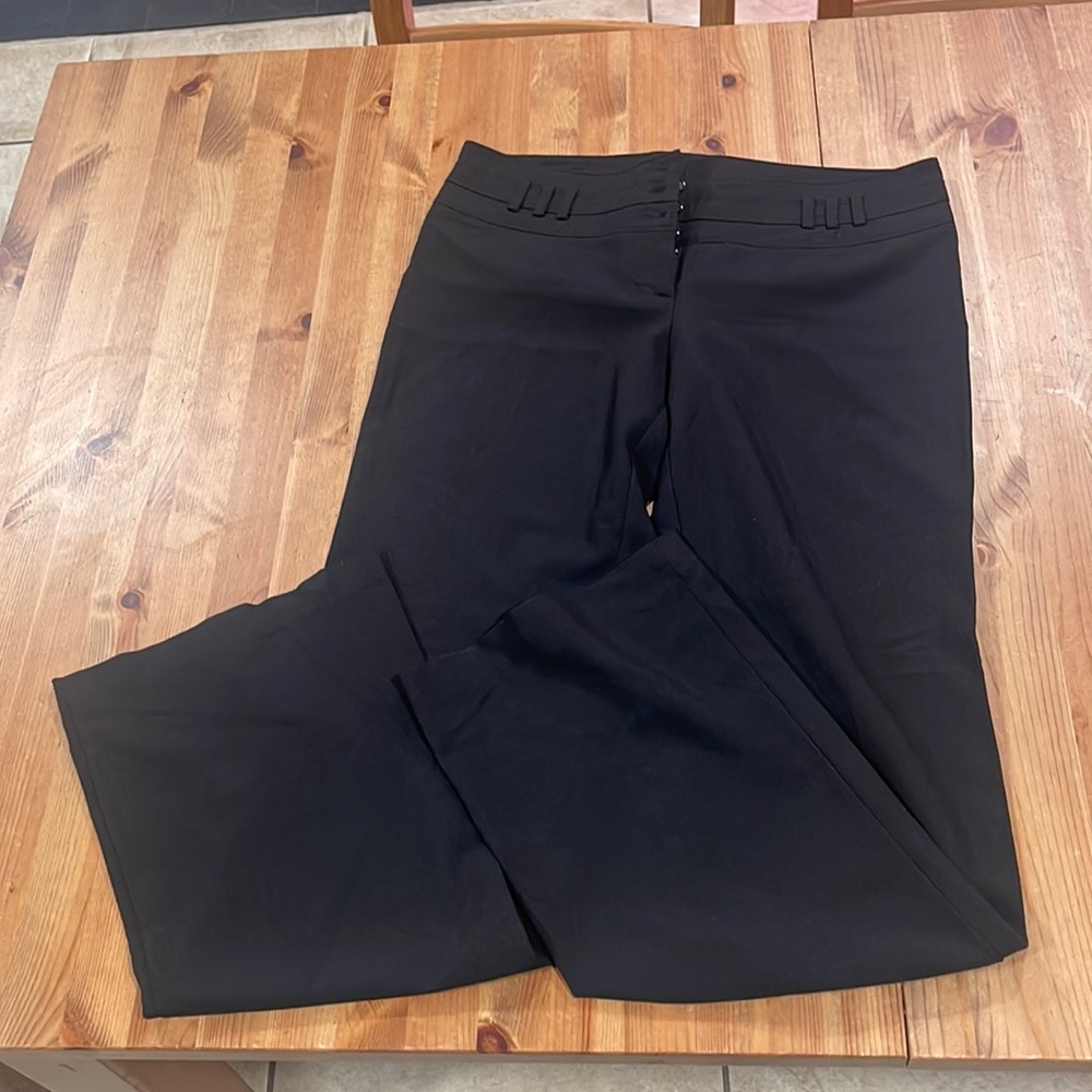 Black trousers